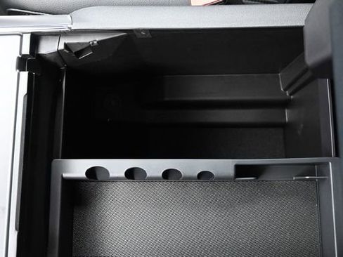 New 2025 Ford F150 Lariat w/ Equipment Group 502A High image 41