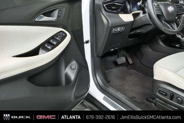 Certified 2022 Buick Encore GX Select FWD image 8