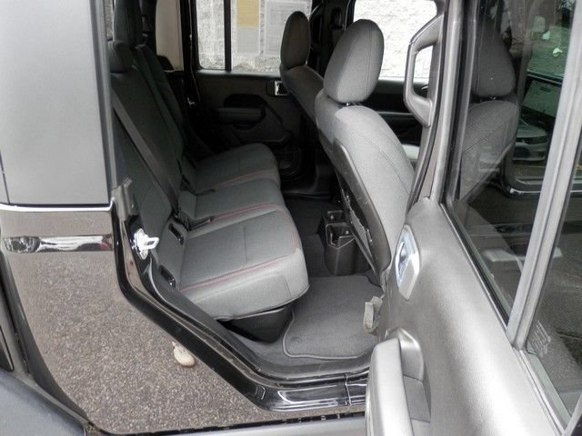 Used 2026 Jeep Gladiator Rubicon AWD/4WD image 35
