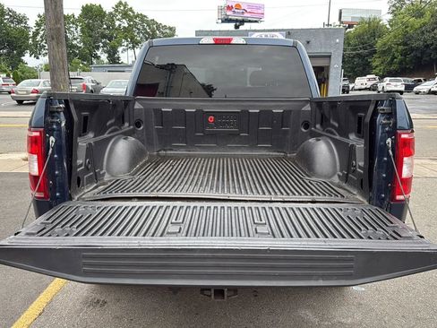 Used 2018 Ford F150 XLT AWD/4WD image 25