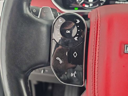 Used 2020 Land Rover Range Rover Autobiography image 27