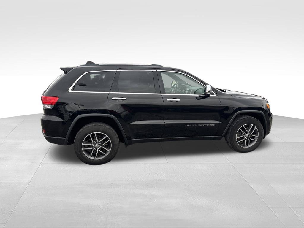 Used 2017 Jeep Grand Cherokee Limited AWD/4WD image 7
