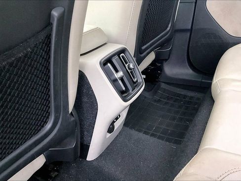 Certified 2023 Volvo XC40 B4 Plus w/ Driver Assist Package image 32