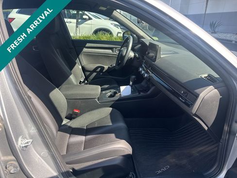 Used 2023 Honda Civic Sport image 31
