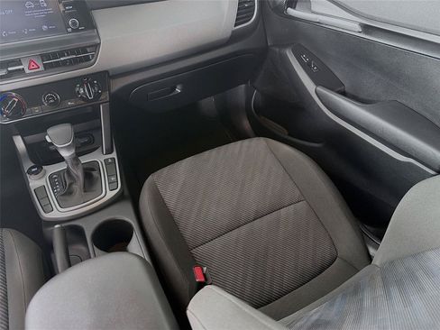 Used 2024 Kia Seltos LX AWD/4WD image 26