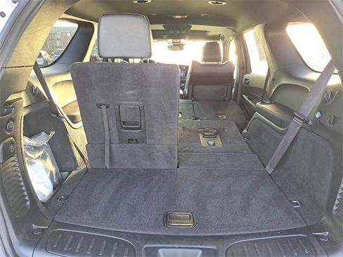 Used 2024 Dodge Durango GT image 7