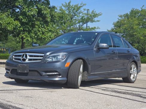 Used 2011 Mercedes-Benz C 300 4MATIC Sedan image 10