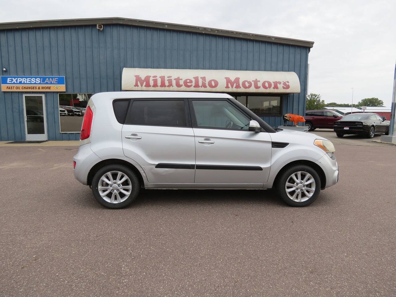 Used 2012 Kia Soul + FWD image 1