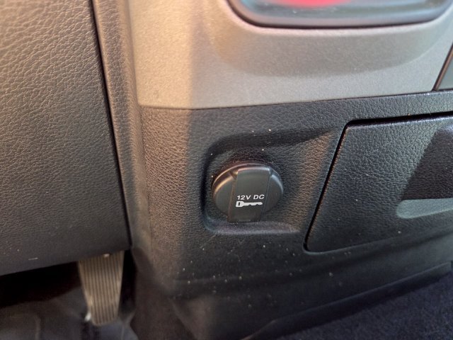 Used 2016 RAM 1500 Express RWD image 28