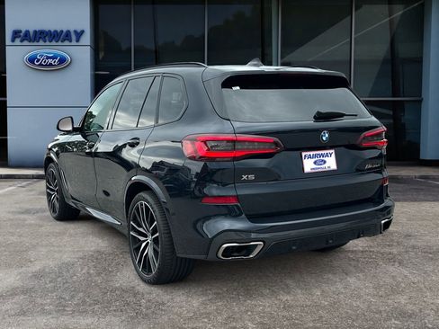 Used 2022 BMW X5 M50i AWD/4WD image 4