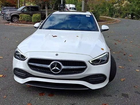 Used 2024 Mercedes-Benz C 300 Sedan image 3