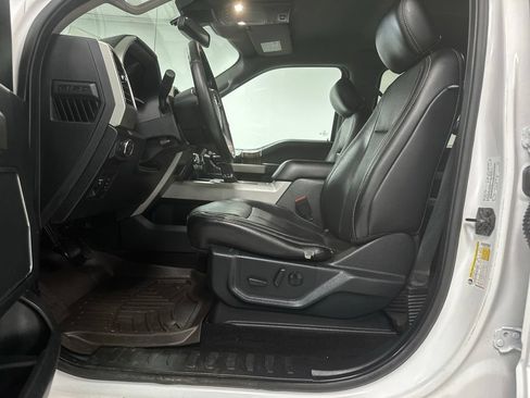 Used 2020 Ford F150 Lariat AWD/4WD image 17