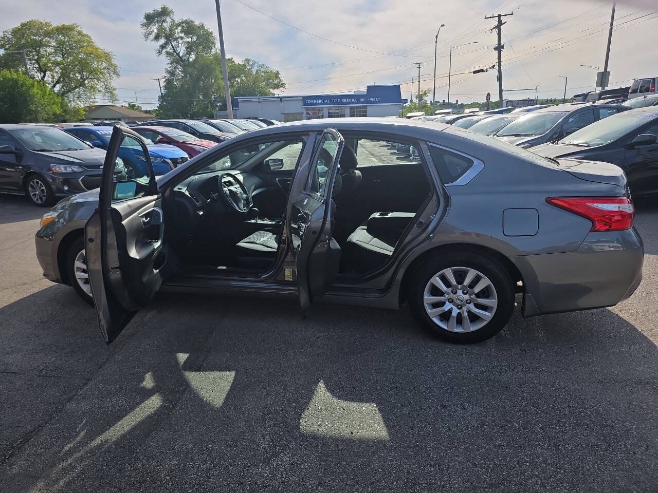Used 2017 Nissan Altima 2.5 S w/ Power Driver Seat Package FWD image 12