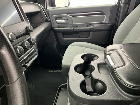 Used 2022 RAM 3500 Big Horn w/ Cold Weather Group image 19
