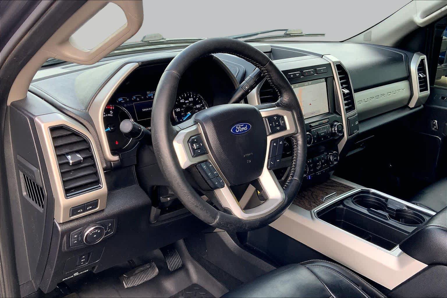 Used 2019 Ford F250 Lariat w/ Chrome Package AWD/4WD image 16