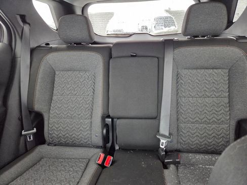 Used 2024 Chevrolet Equinox LT image 9