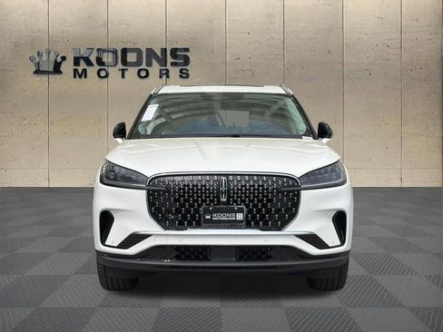New 2026 Lincoln Aviator Reserve image 3