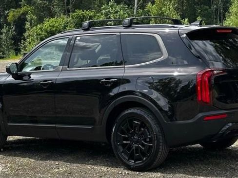 Used 2021 Kia Telluride EX w/ EX Premium Package AWD/4WD image 7