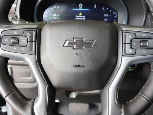 Used 2024 Chevrolet Suburban Z71 AWD/4WD image 26