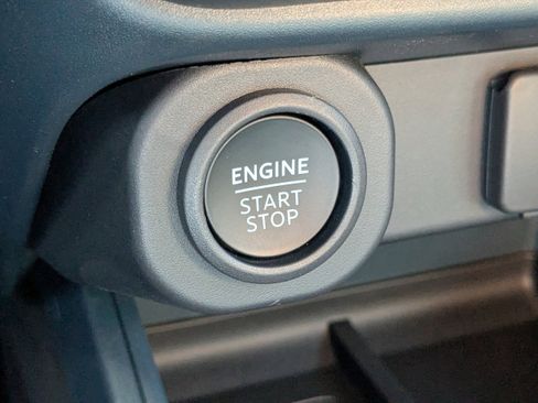 New 2025 Ford Maverick Lobo image 24