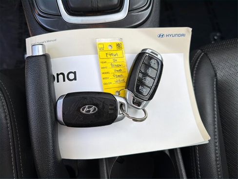 Used 2020 Hyundai Kona Limited AWD/4WD image 27