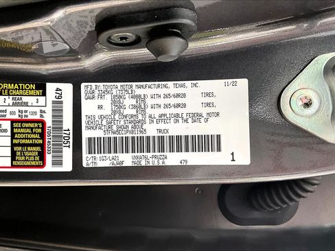 Used 2023 Toyota Tundra Platinum w/ Advanced Package AWD/4WD image 37