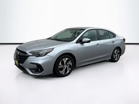 Used 2025 Subaru Legacy Premium AWD/4WD image 1
