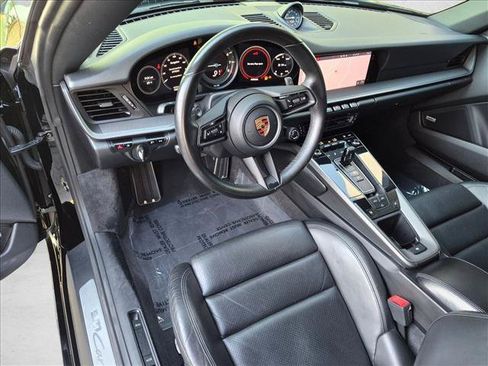 Used 2020 Porsche 911 Carrera S RWD image 17