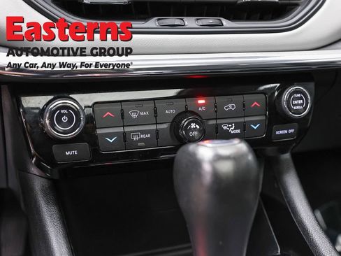 Used 2022 Jeep Compass Limited w/ Sun and Sound Group AWD/4WD image 79
