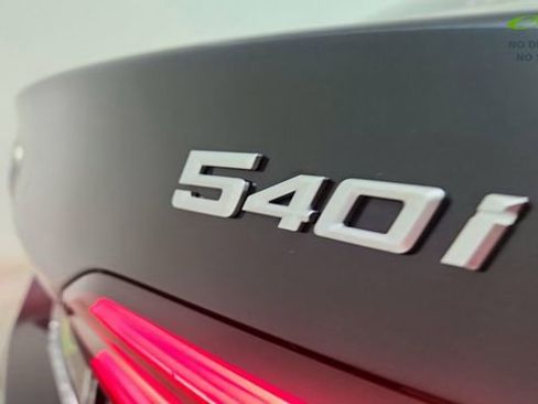 Used 2026 BMW 540i xDrive image 18