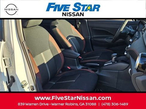 Used 2025 Nissan Versa SR w/ Trunk Package FWD image 17