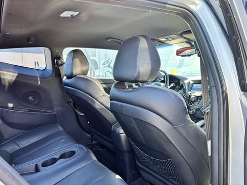 Used 2016 Hyundai Veloster Turbo image 24