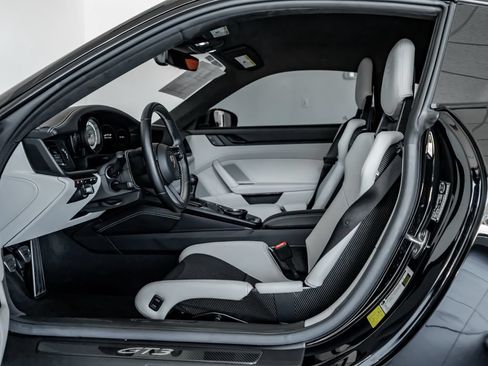 Certified 2024 Porsche 911 GT3 RWD image 5