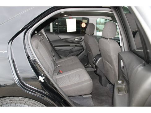 Used 2021 Chevrolet Equinox LT image 19