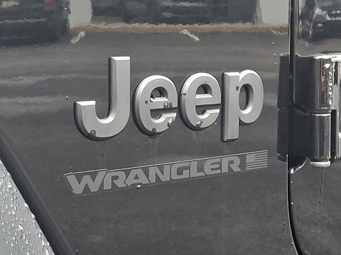 Certified 2023 Jeep Wrangler Unlimited Sport image 29
