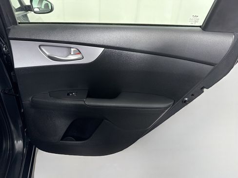 Used 2024 Kia Forte LXS image 27