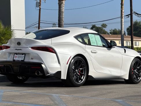 Used 2025 Toyota Supra Premium image 5