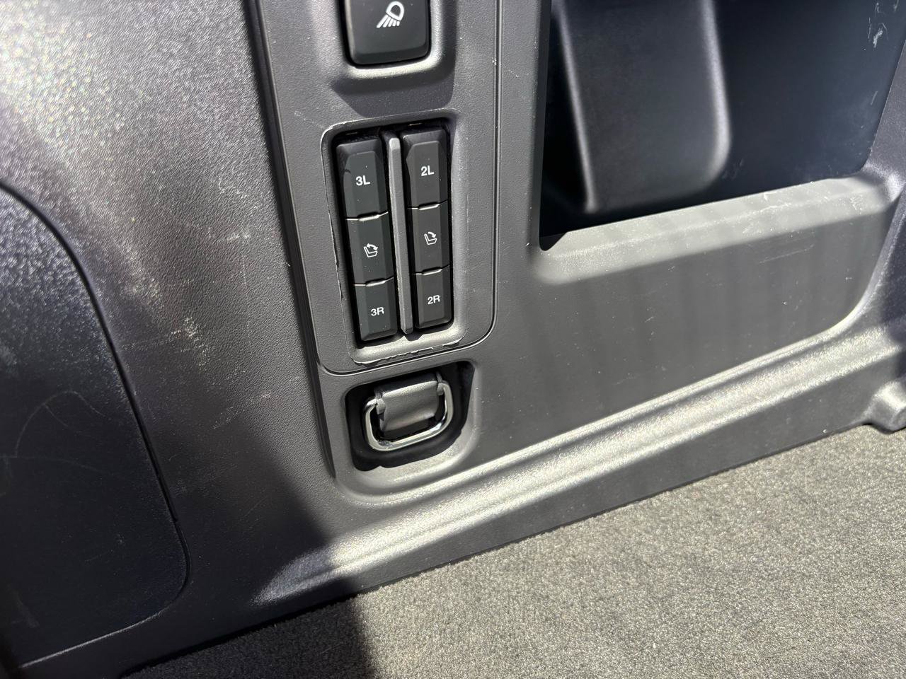 Used 2025 Ford Expedition Active AWD/4WD image 54