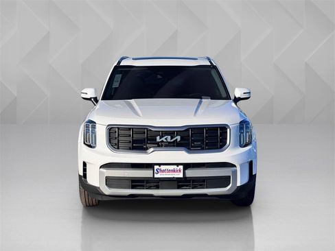 New 2025 Kia Telluride S image 2