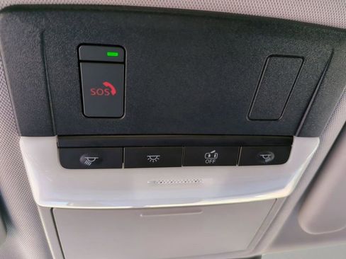 Used 2024 Mitsubishi Outlander SE image 23