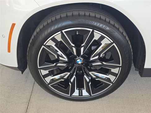 Used 2026 BMW X3 xDrive30i w/ Convenience Package AWD/4WD image 8