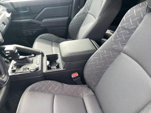 New 2026 Toyota Tacoma SR AWD/4WD image 18