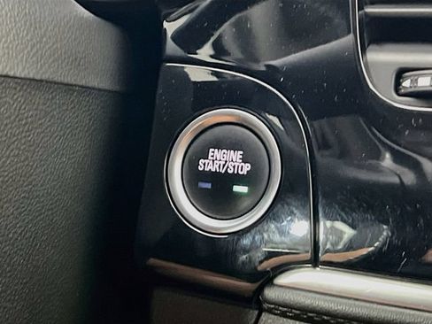 Used 2019 Buick Encore Preferred FWD image 16