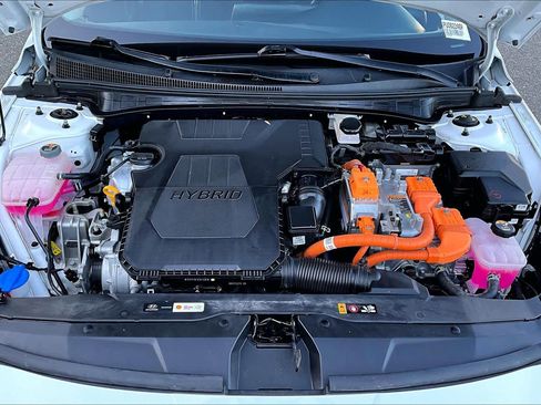 Used 2023 Hyundai Elantra Blue FWD image 31