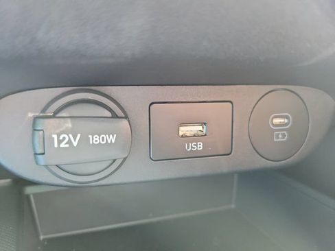 Used 2026 Hyundai Elantra SE w/ Cargo Package FWD image 28