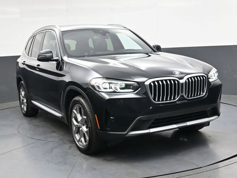 Used 2023 BMW X3 xDrive30i w/ Premium Package w/ZPA AWD/4WD image 9