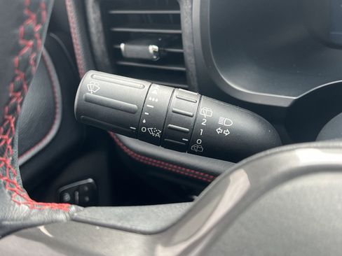 Used 2023 Ford Expedition Limited image 14