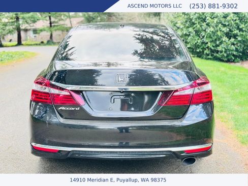Used 2016 Honda Accord EX image 4