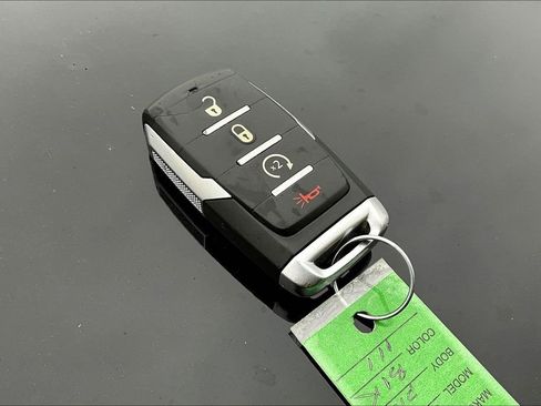 Used 2022 RAM 1500 Big Horn image 12