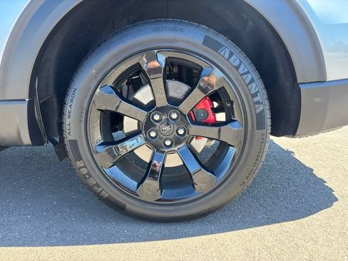 Used 2023 Ford Explorer ST w/ Equipment Group 401A AWD/4WD image 35